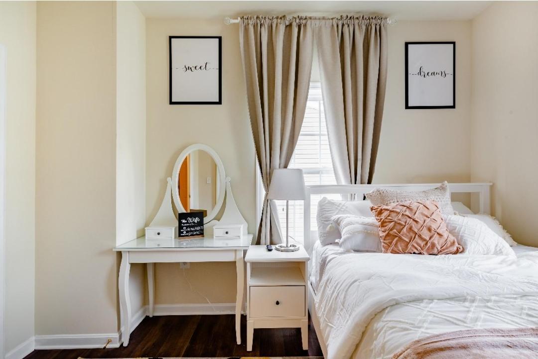 Luxurious And Cheerful Room In Washington Dc Exterior foto